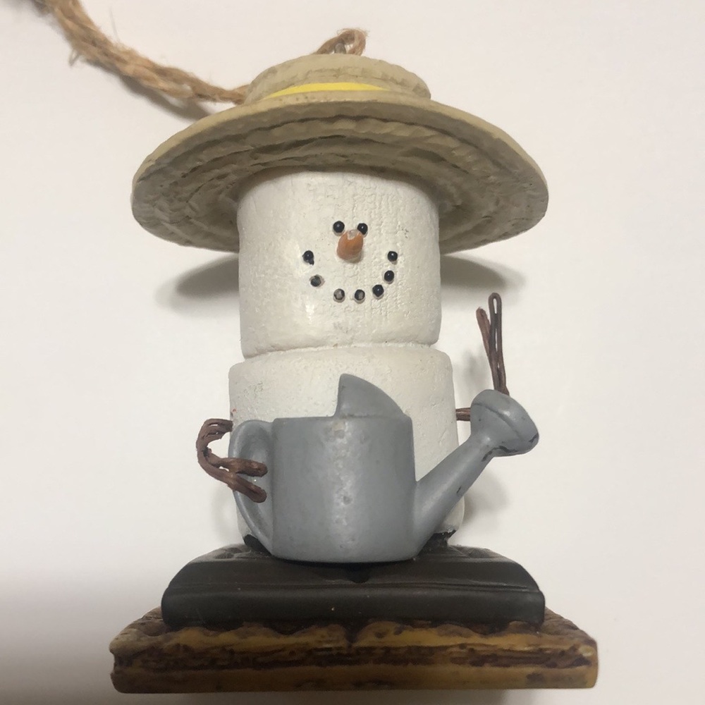 The Original S'mores Midwest - Gardening w/Hat and Watering Can Ornament